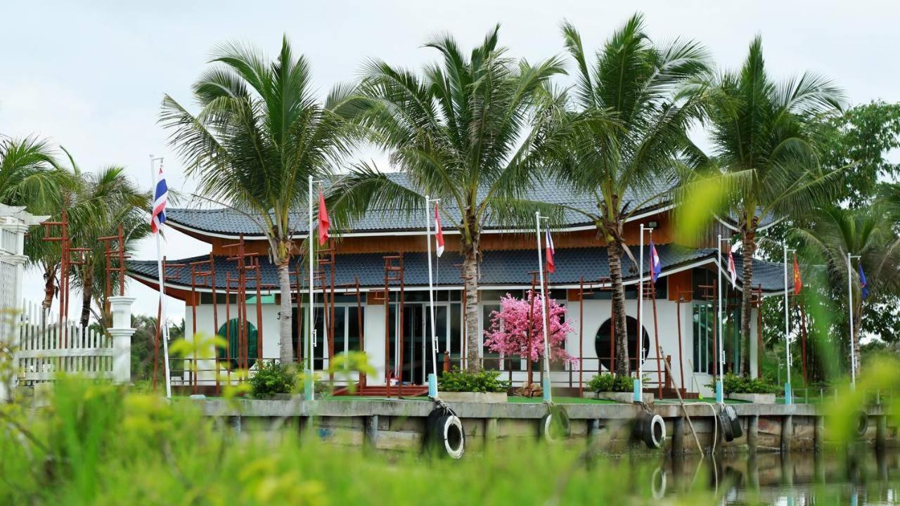 Nov Koh Kong Resort Phumi Sre Thmei Eksteriør bilde